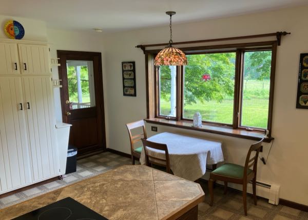 Large Farmhouse Kitchen