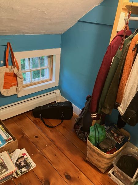 Middle Bedroom