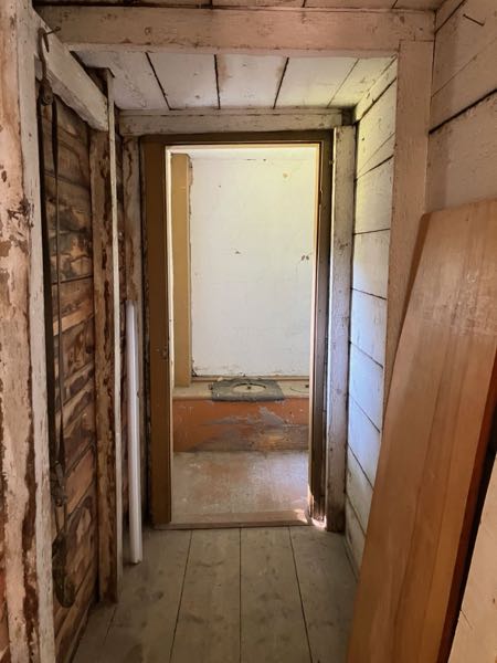 Workshop — Hall To Privy